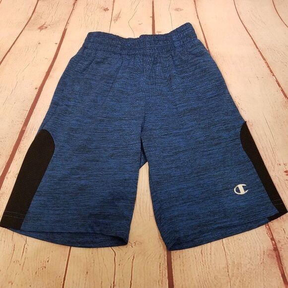 Champion shorts 5/6 - Picture 1 of 3